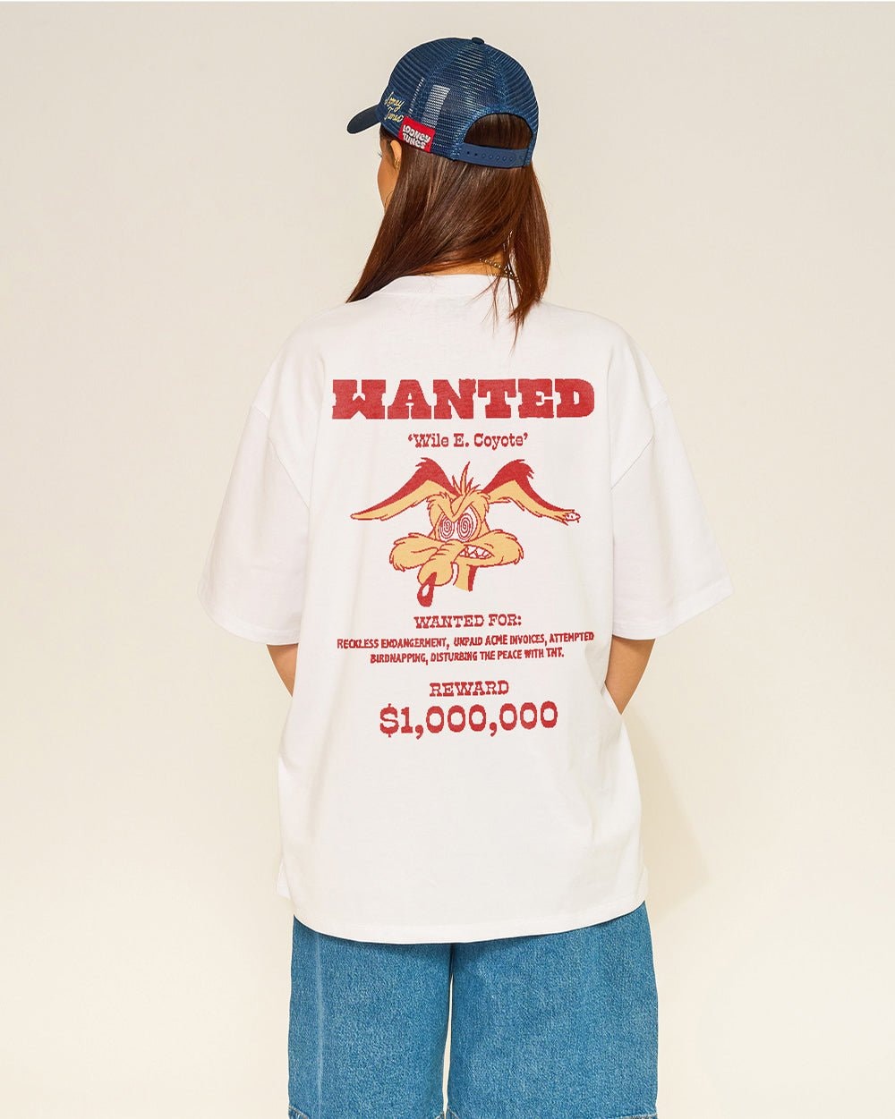 Wile E Coyote Oversized Graphic T-Shirt - Looney Tunes Unisex 100% Combed Cotton Tee